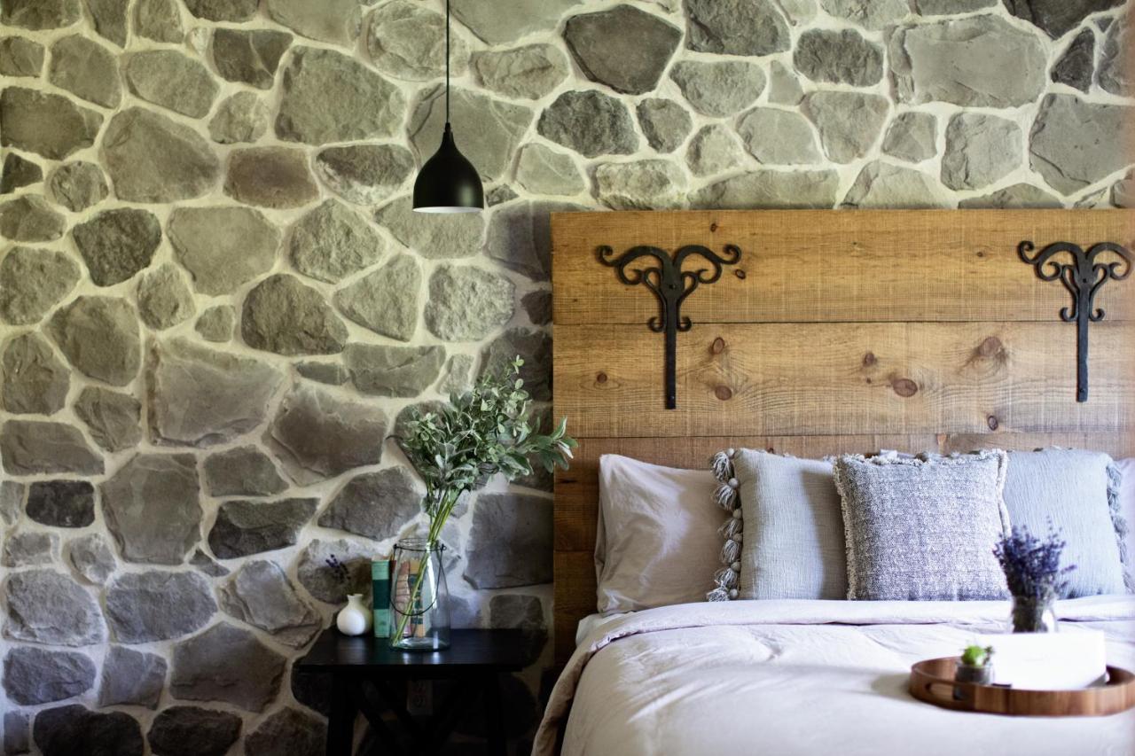 The Clay House Bed & Breakfast *
